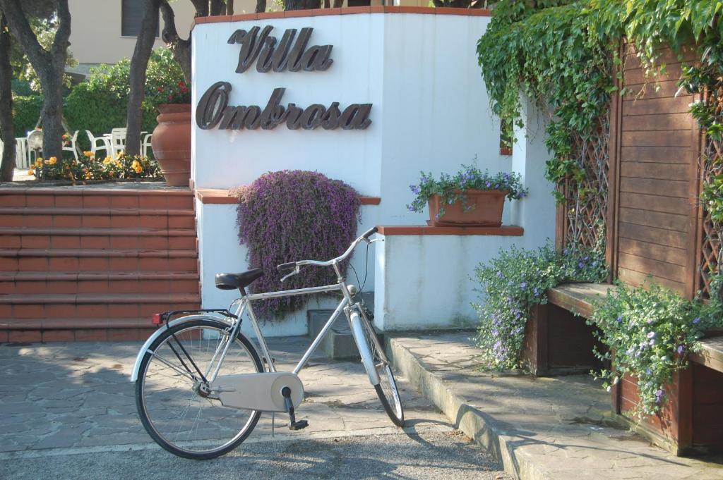 Hotel Villa Ombrosa Portoferraio Exterior foto