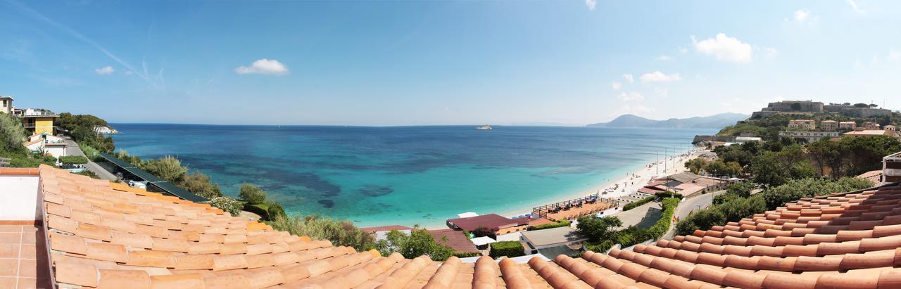 Hotel Villa Ombrosa Portoferraio Habitación foto